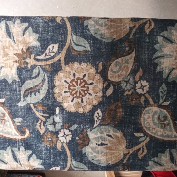 Fabric Ottomans / Hassocks - Picture 2 of 5